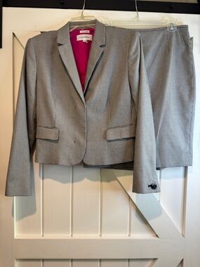 Calvin Klein Black & White Houndstooth Cropped Blazer and Skirt Set